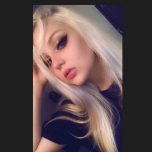 Meet your Posher, Aliya